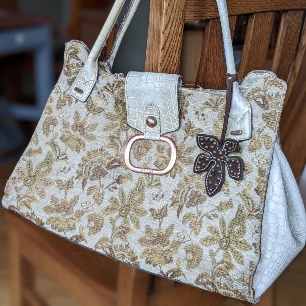 Guess Bag